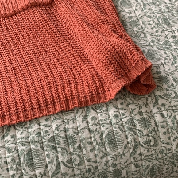 Beautiful orange chenille sweater - Picture 2 of 3